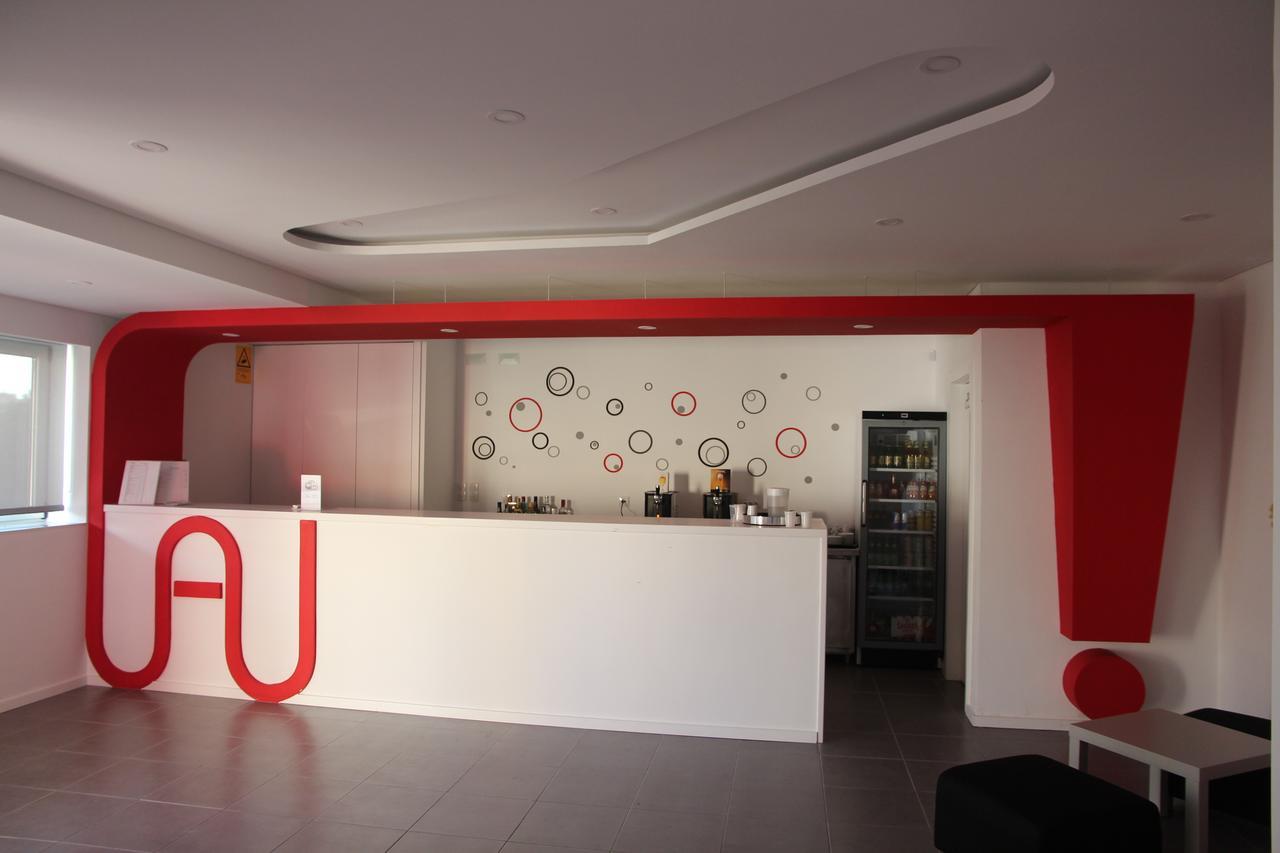 Uau Hostel فيغيورا دا فوز المظهر الخارجي الصورة